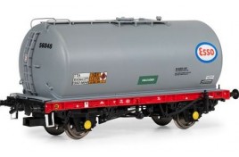 BR TTA Tanker Wagon - Esso 56046 - Era 8 OO Gauge 